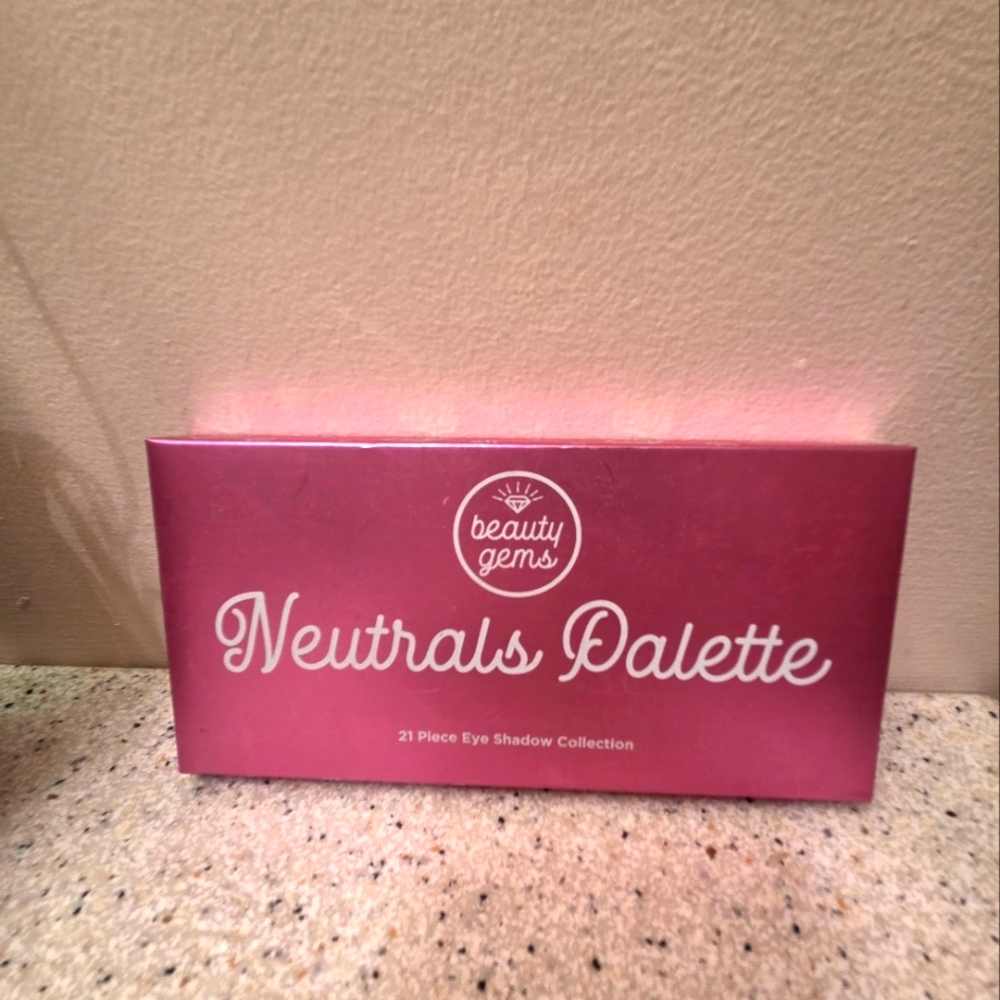 🦋2/$30! Beauty Gems Neutrals Palette 21-Piece Eye Shadow Kit w/Mirror NIP